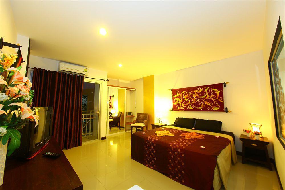 Blue Star Hotel Phuket Exterior photo