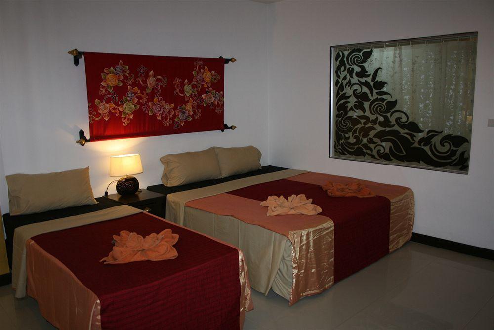 Blue Star Hotel Phuket Exterior photo