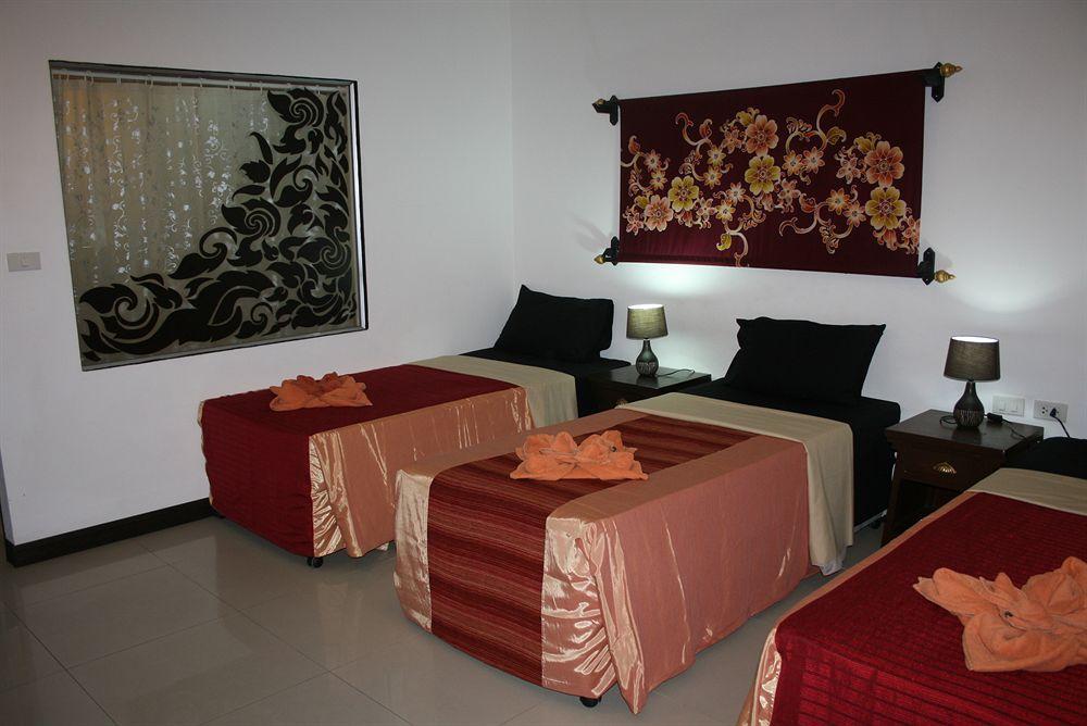 Blue Star Hotel Phuket Exterior photo