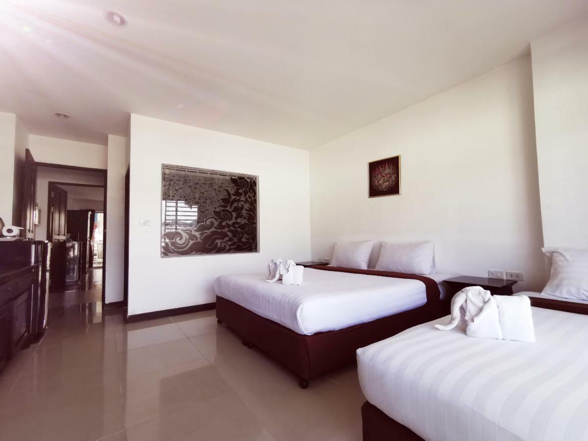 Blue Star Hotel Phuket Exterior photo